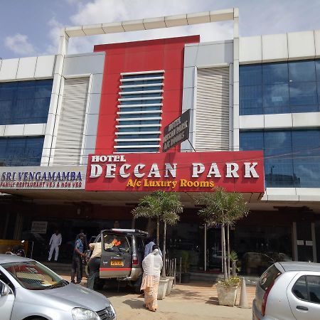 Hotel Deccan Park Haidarábád Kültér fotó