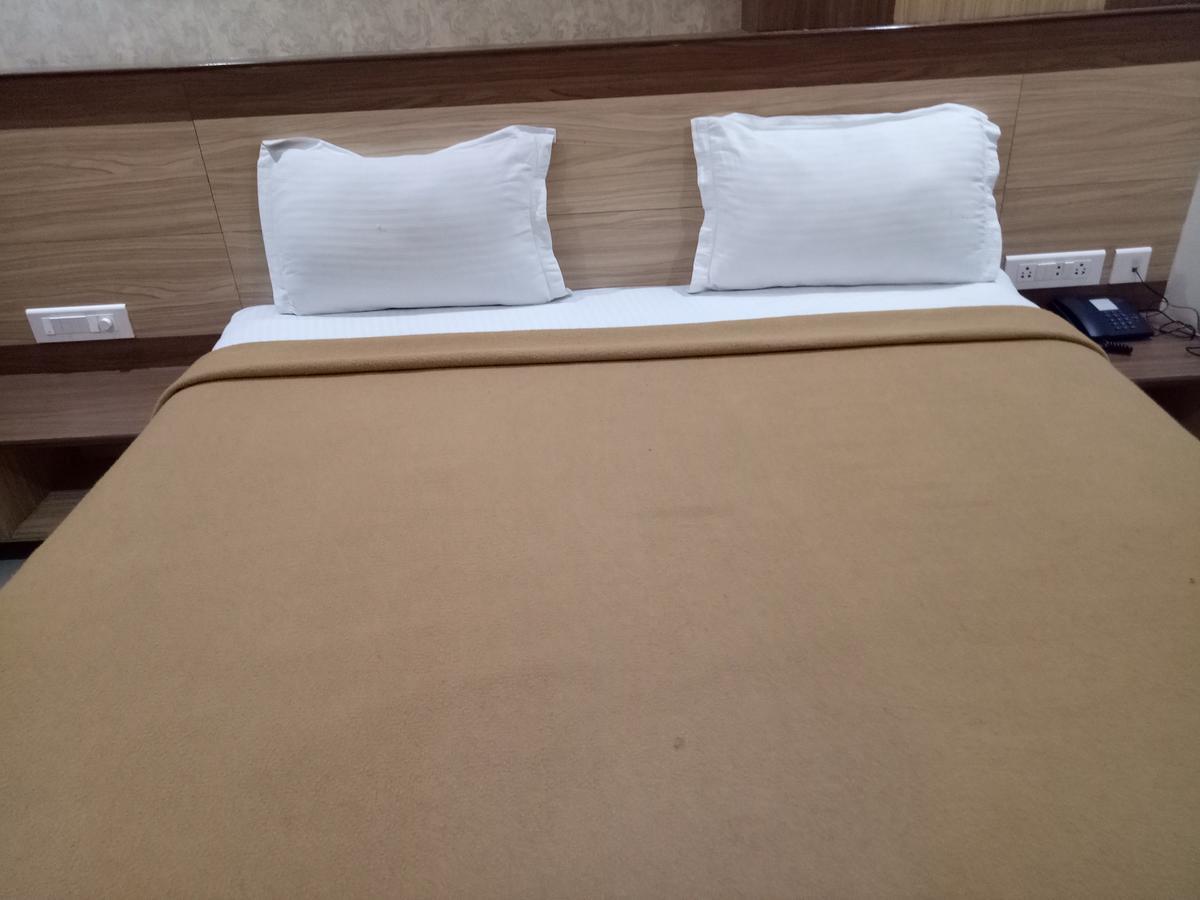Hotel Deccan Park Haidarábád Kültér fotó