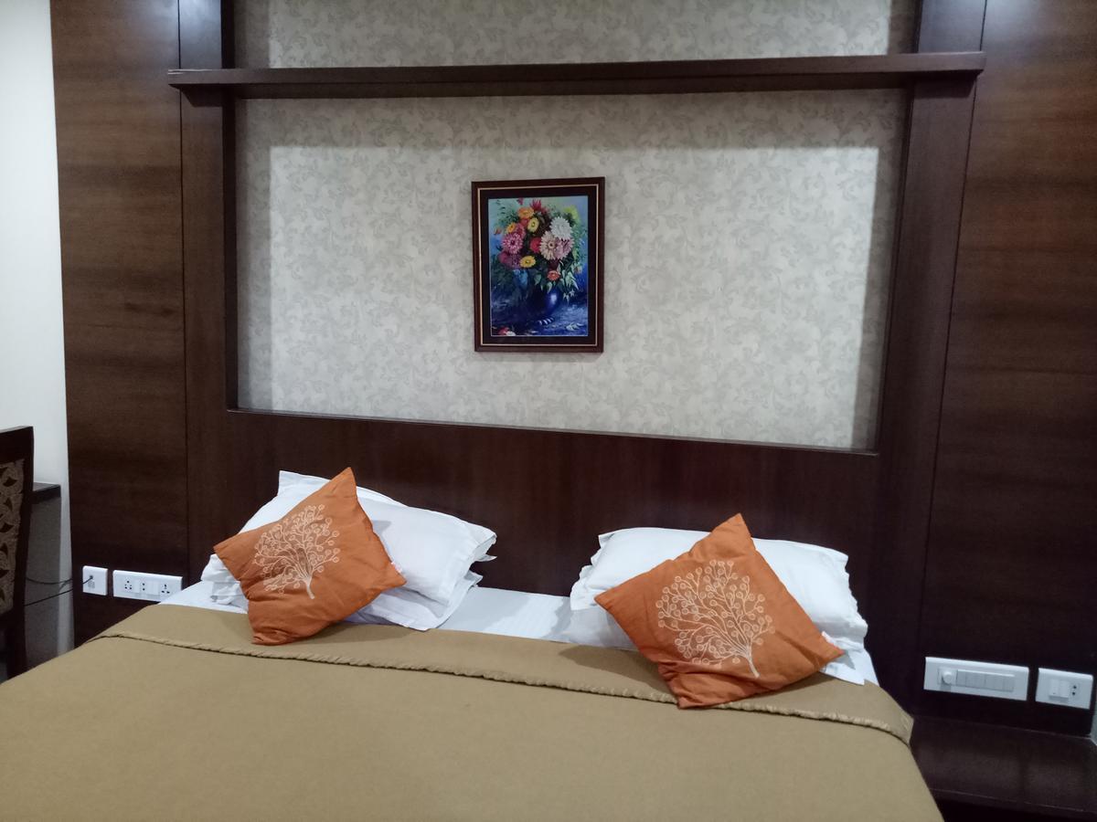 Hotel Deccan Park Haidarábád Kültér fotó