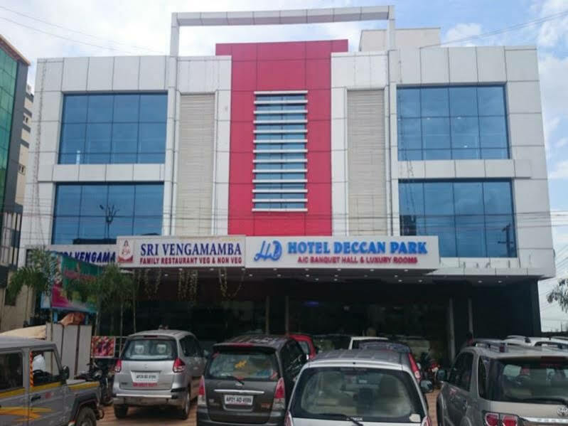 Hotel Deccan Park Haidarábád Kültér fotó